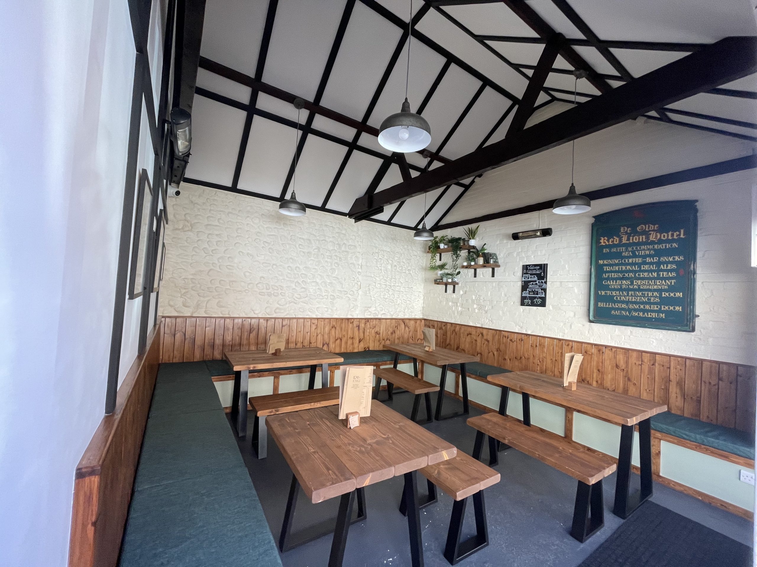 Red Lion Cromer - Outdoor space